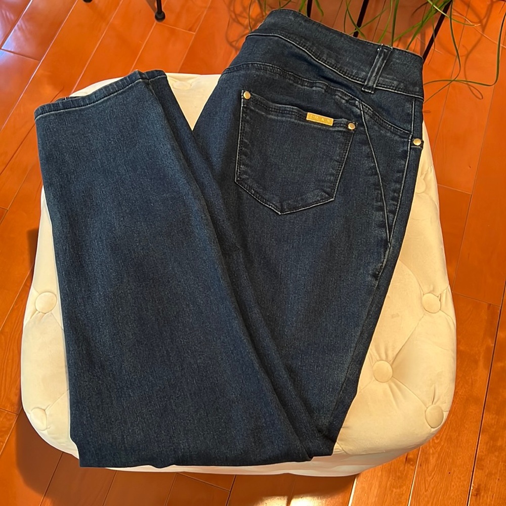 👖IMAN SKINNY Jeans